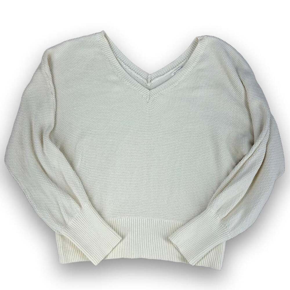 Anthropologie white textured knit v-neck sweater in size M